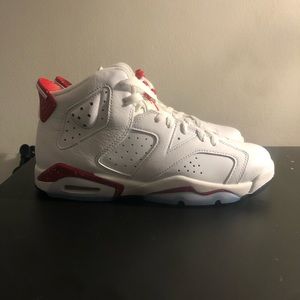 Air Jordan 6 Retro Red Oreo 6.5Y (GS)